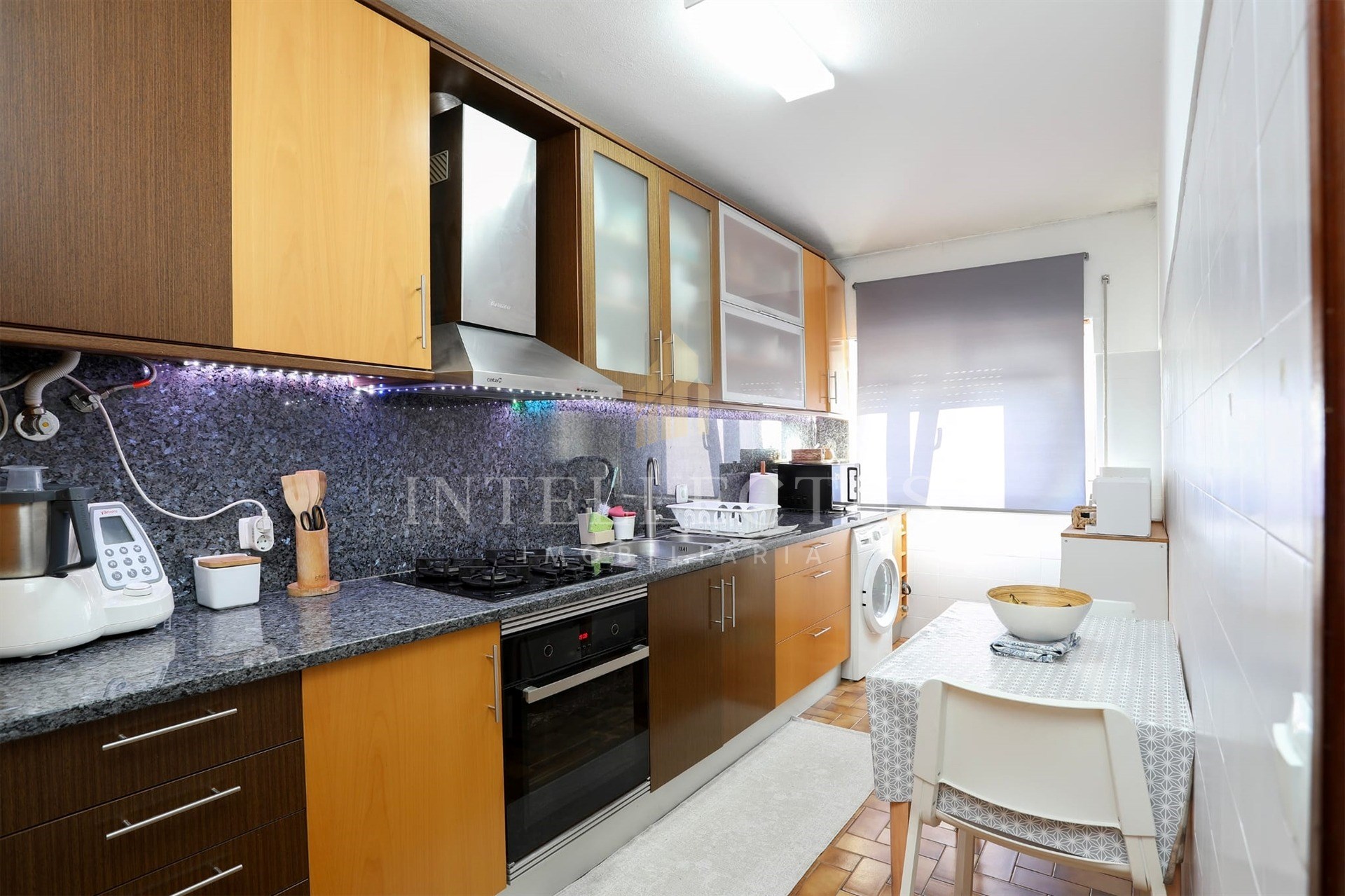 Apartamento T2 para Venda na Torre da Marinha, Seixal